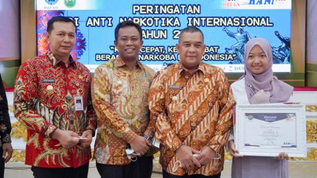 Wakil Bupati Rohil Hadiri Hari Anti Narkoba Internasional di Pekanbaru
