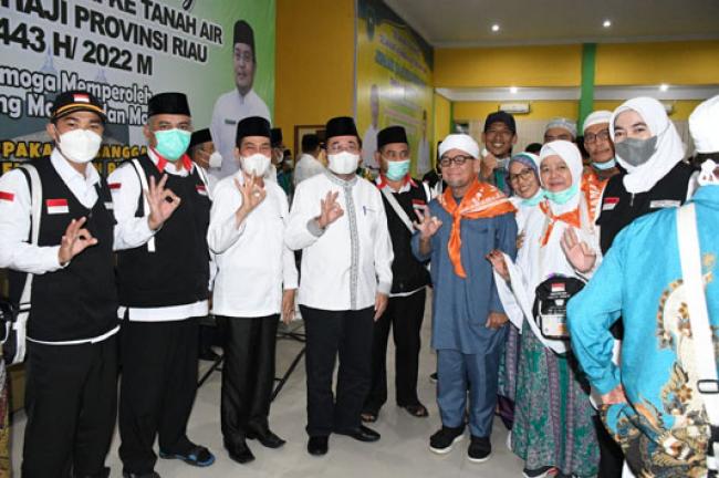 134 Jamaah Haji Asal Kabupaten Bengkalis Kembali ke Tanah Air