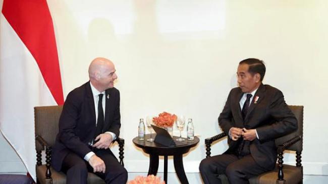 Jokowi Segera Siapkan Kantor untuk FIFA di Indonesia