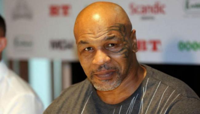 Kisah Tobat Mike Tyson Hingga Memeluk Islam